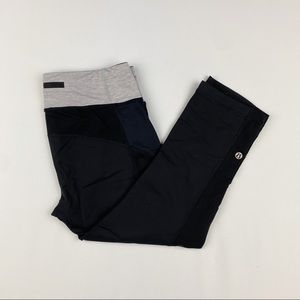 Lululemon Black Crop Ruched Leggings - Size 8